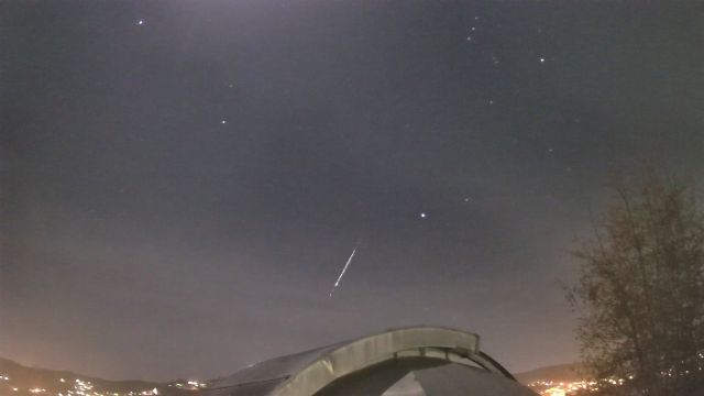 AMS211 meteor