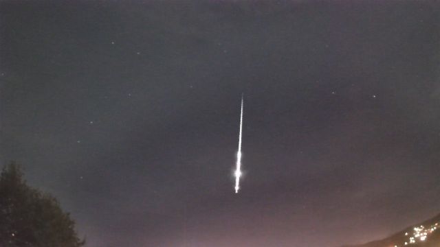 AMS211 meteor