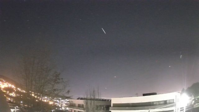 AMS211 meteor