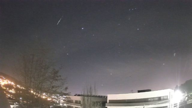 AMS211 meteor