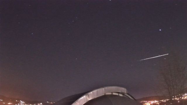 AMS211 meteor