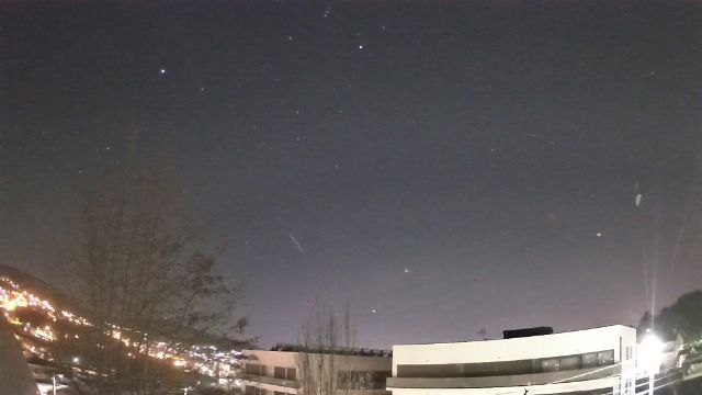 AMS211 meteor