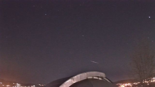 AMS211 meteor