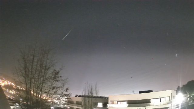 AMS211 meteor
