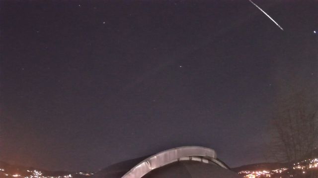 AMS211 meteor