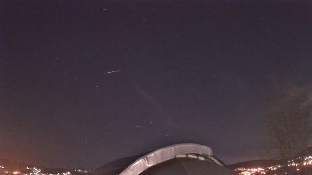 AMS211 meteor