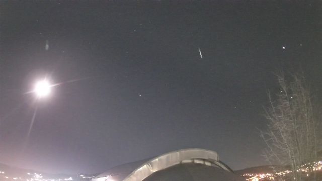 AMS211 meteor