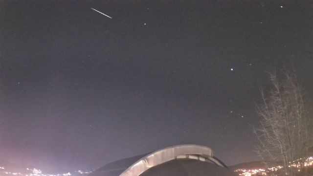 AMS211 meteor