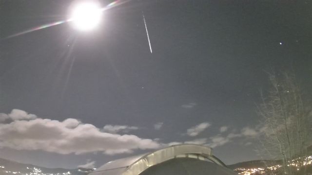 AMS211 meteor