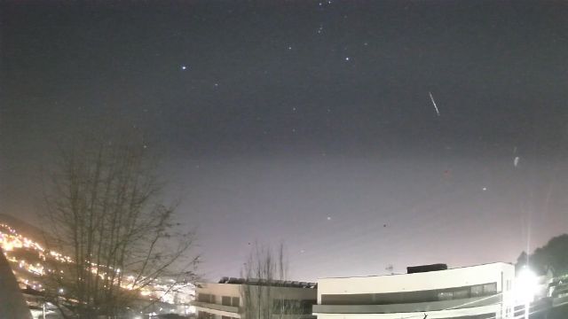AMS211 meteor