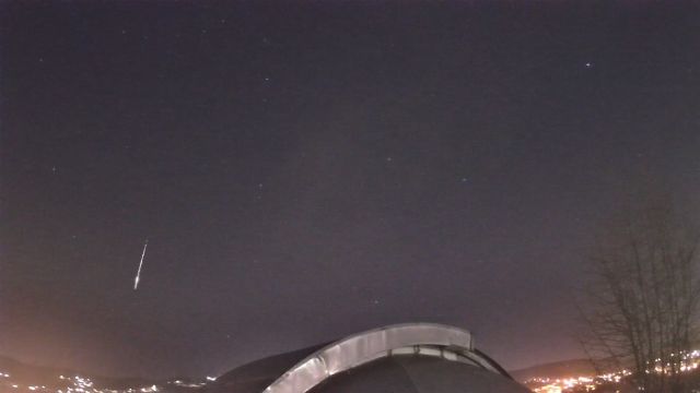 AMS211 meteor
