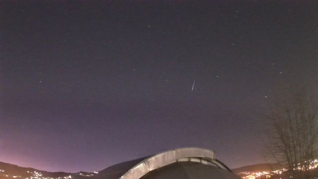 AMS211 meteor