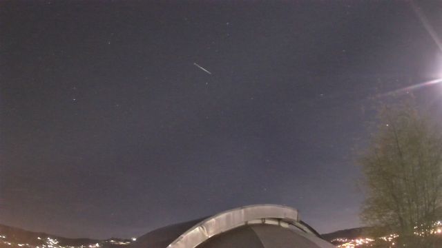 AMS211 meteor