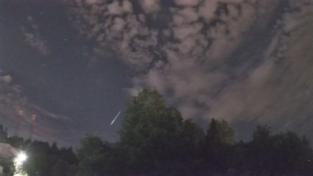 AMS211 meteor