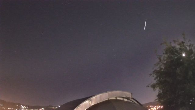 AMS211 meteor