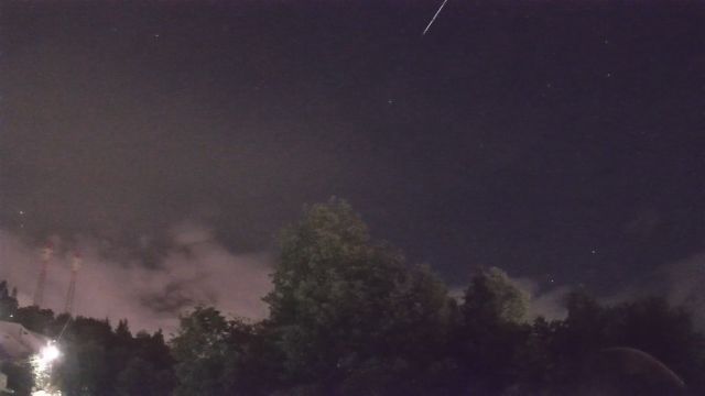 AMS211 meteor
