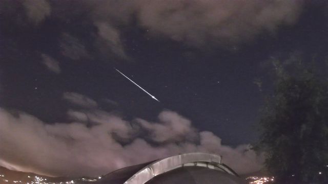 AMS211 meteor