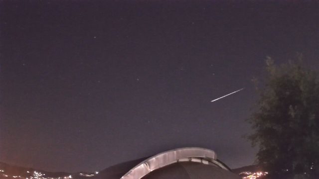 AMS211 meteor