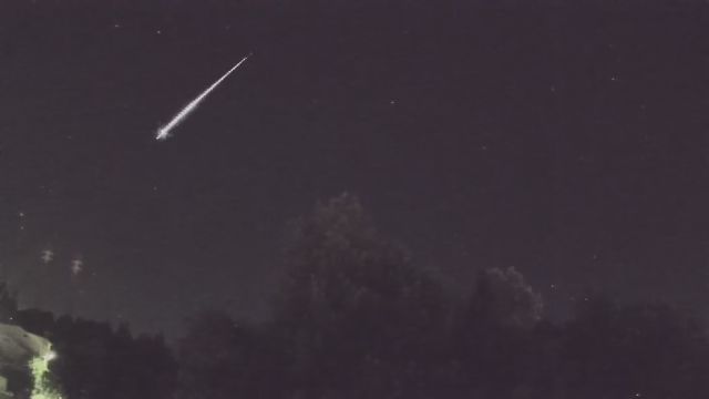 AMS211 meteor