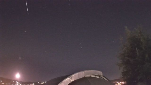 AMS211 meteor