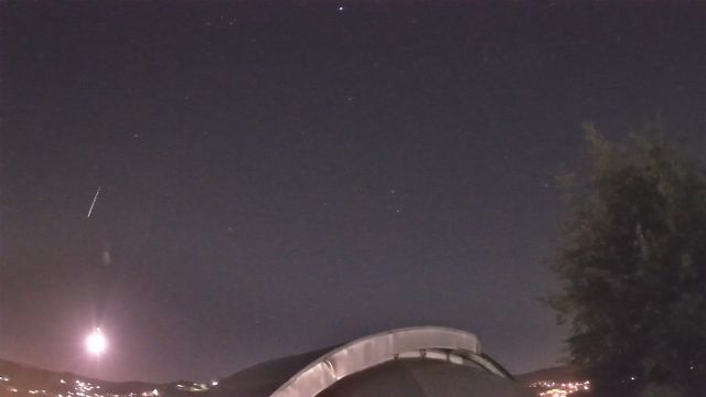 AMS211 meteor