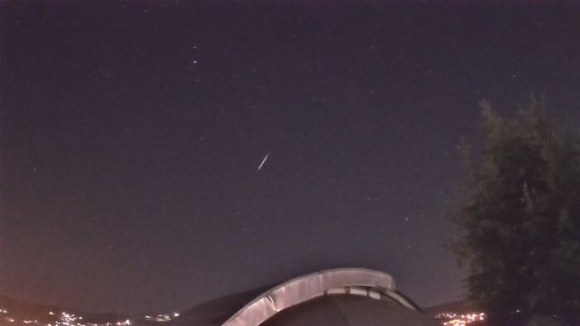 AMS211 meteor