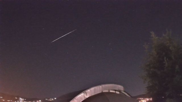 AMS211 meteor
