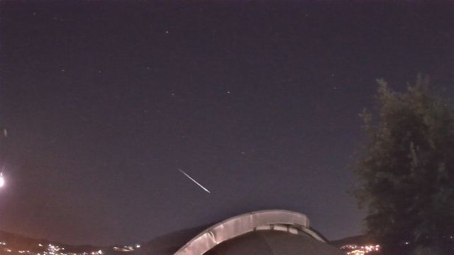 AMS211 meteor