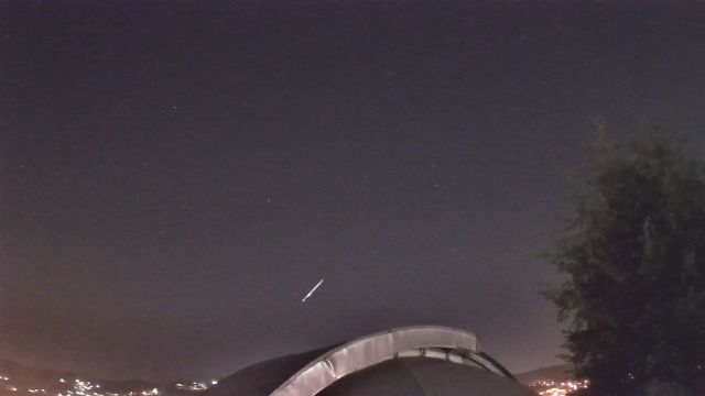 AMS211 meteor