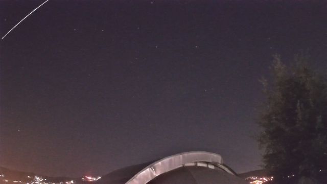AMS211 meteor