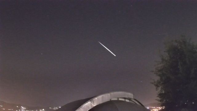 AMS211 meteor