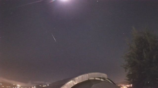 AMS211 meteor