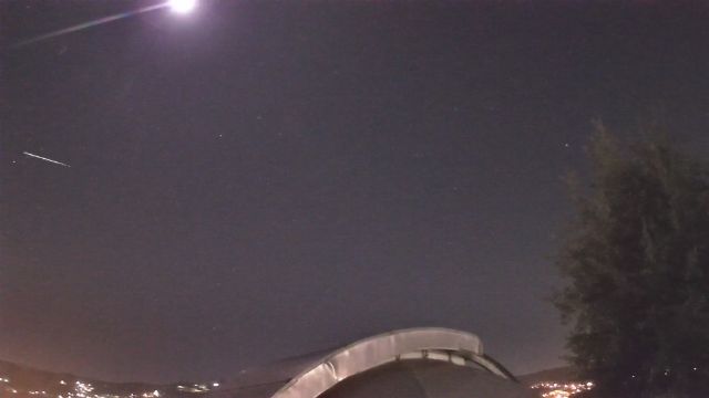 AMS211 meteor
