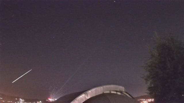 AMS211 meteor