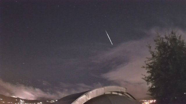 AMS211 meteor
