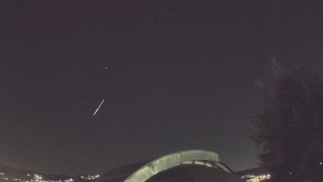 AMS211 meteor