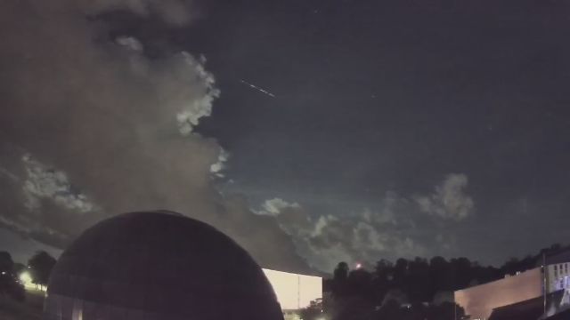 AMS213 meteor