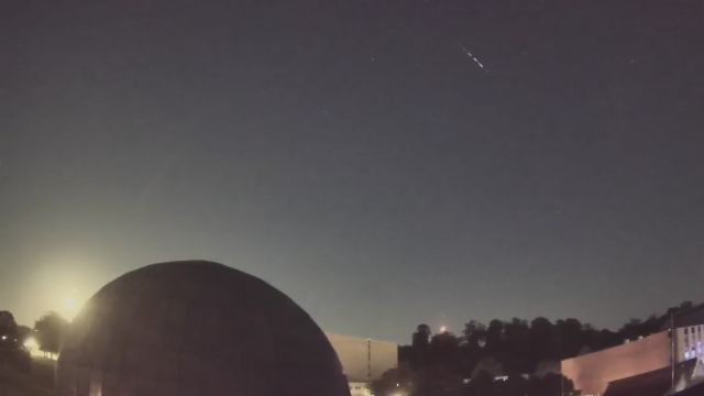 AMS213 meteor