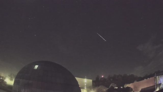 AMS213 meteor
