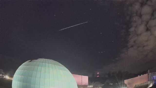 AMS213 meteor