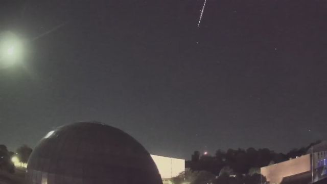 AMS213 meteor