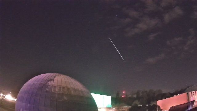 AMS213 meteor
