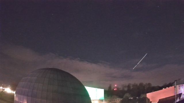 AMS213 meteor