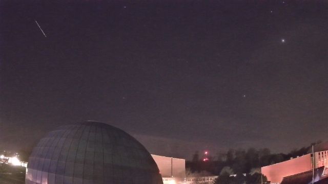 AMS213 meteor