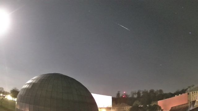 AMS213 meteor
