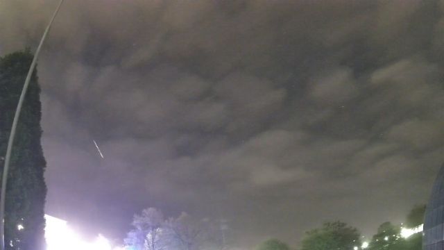 AMS213 meteor