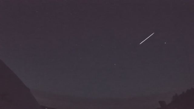 AMS214 meteor