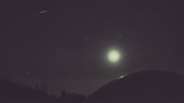 AMS214 meteor