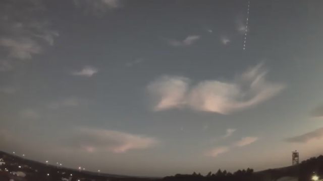 AMS22 meteor