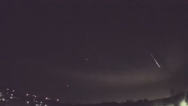 AMS22 meteor